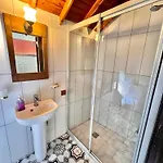 Hostel Old House Hotel&pub Antalya