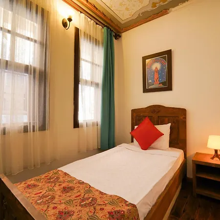 旅馆 Old House Hotel&pub 安塔利亚