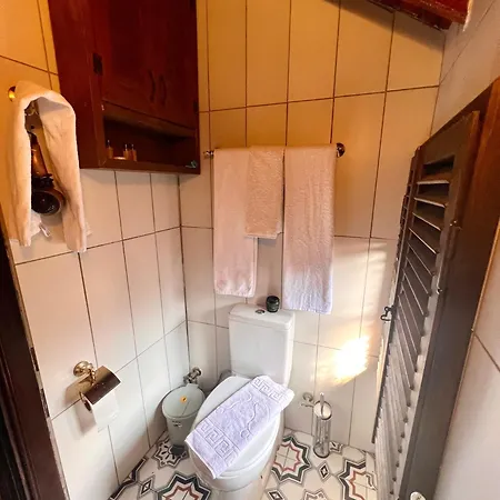 Old House Hotel&pub Hostel Antalya